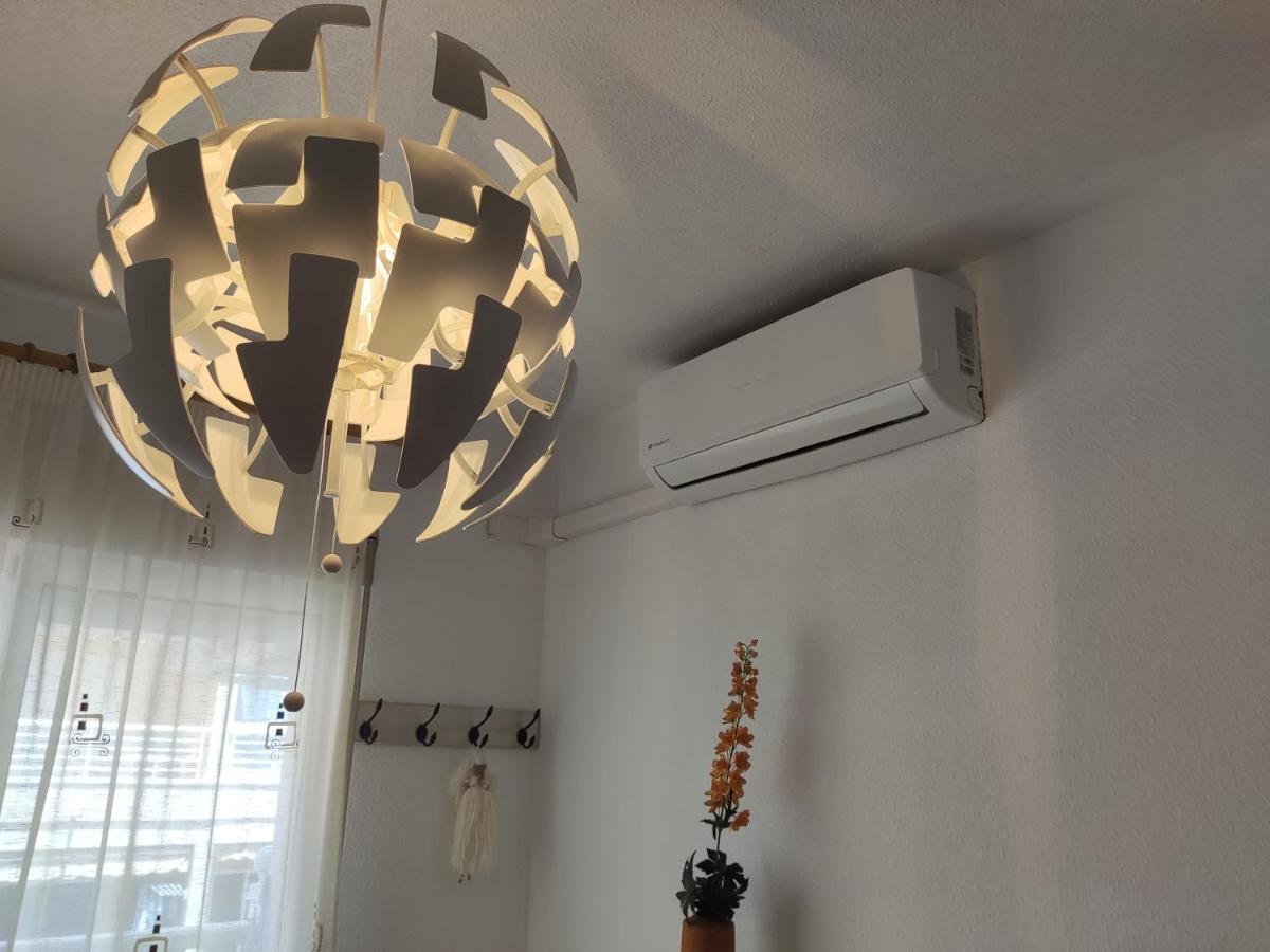 Ak Apartamento En Torrevieja Esterno foto
